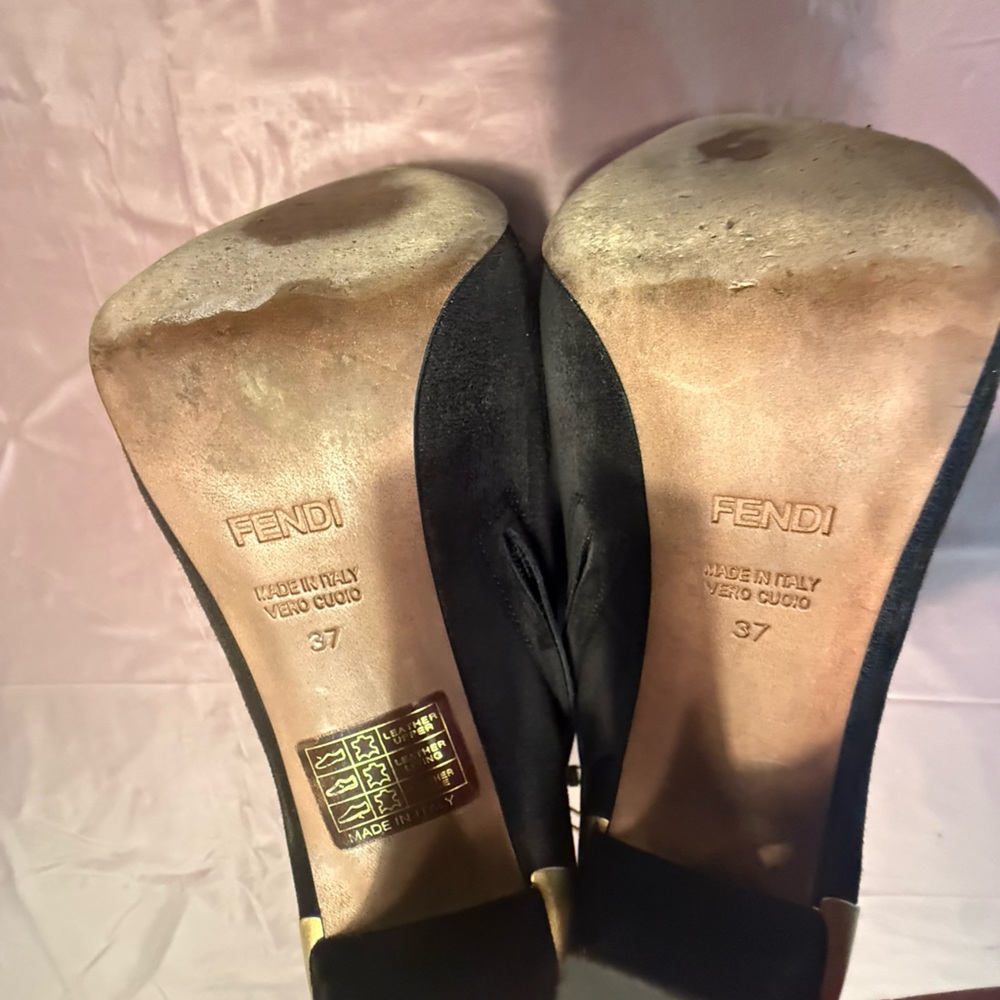 FENDI Black Gold Suede Leather Ankle Heeled Boots Size 37/7 w/Dustbag MSRP $990 - Picture 12 of 14